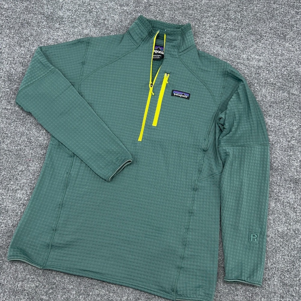 Patagonia Green Quarter-Zip Sweatshirt with Yellow Accents